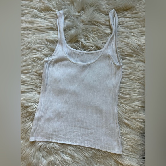 Banana Republic ribbed sweater knit tank - Picture 6 of 6